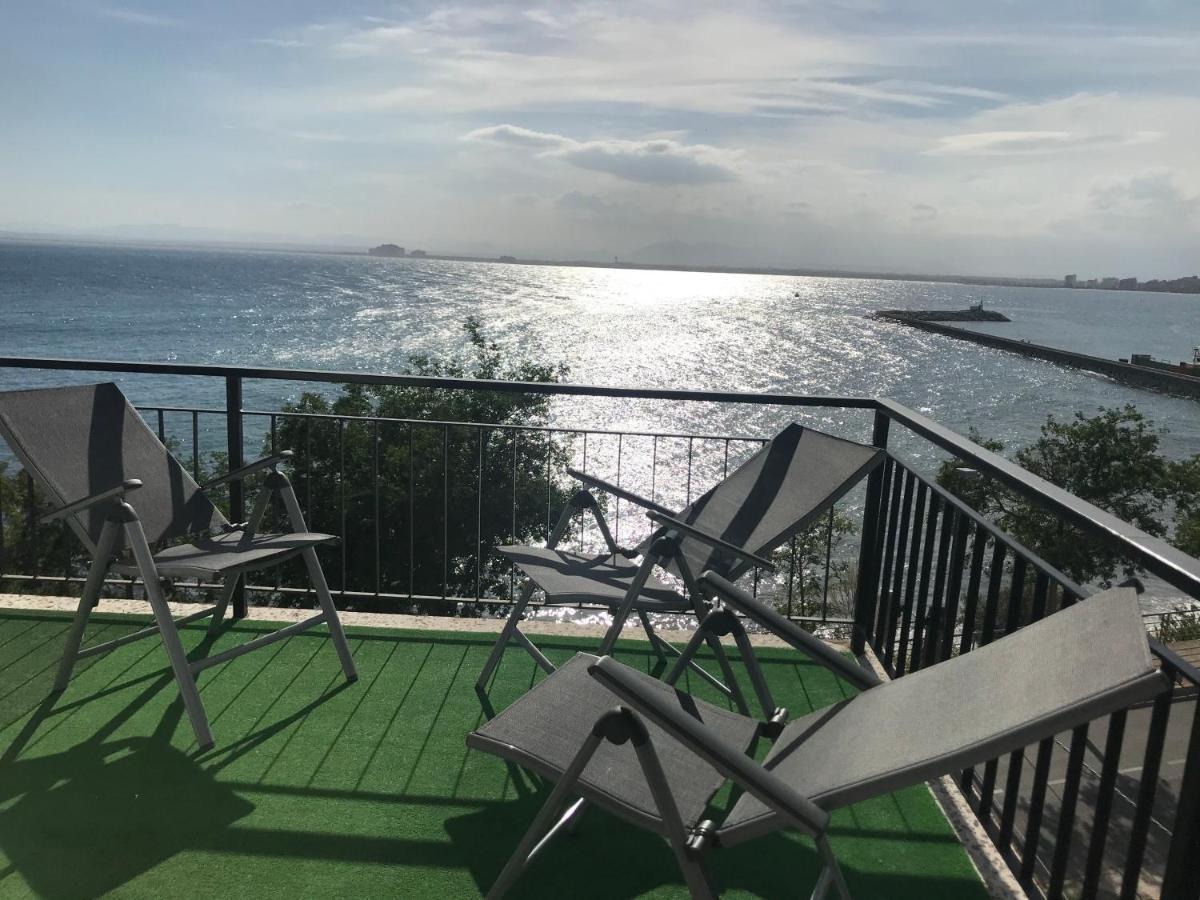 Far Bay Appartement