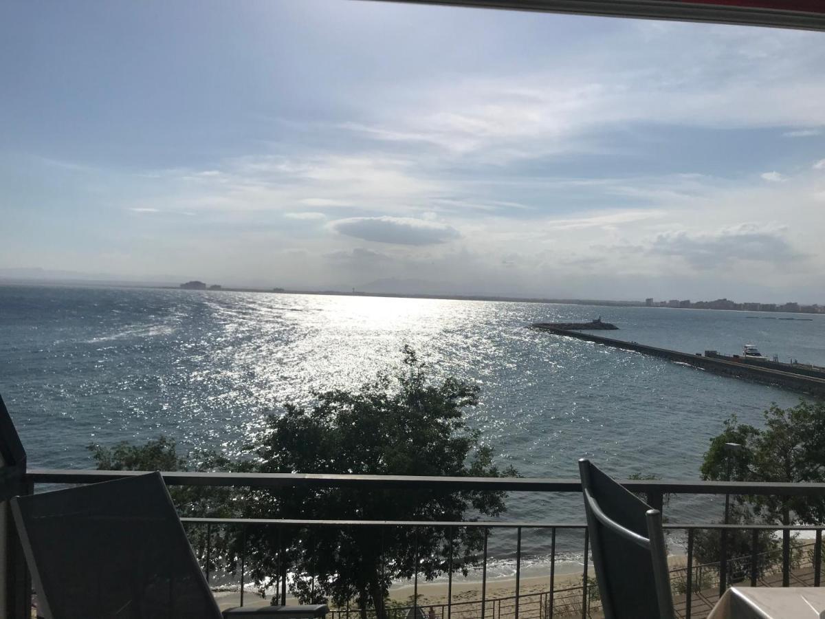 Far Bay Appartement